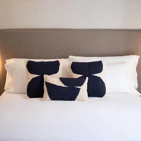 Hotel Cetina Casa De Aguilar 2*