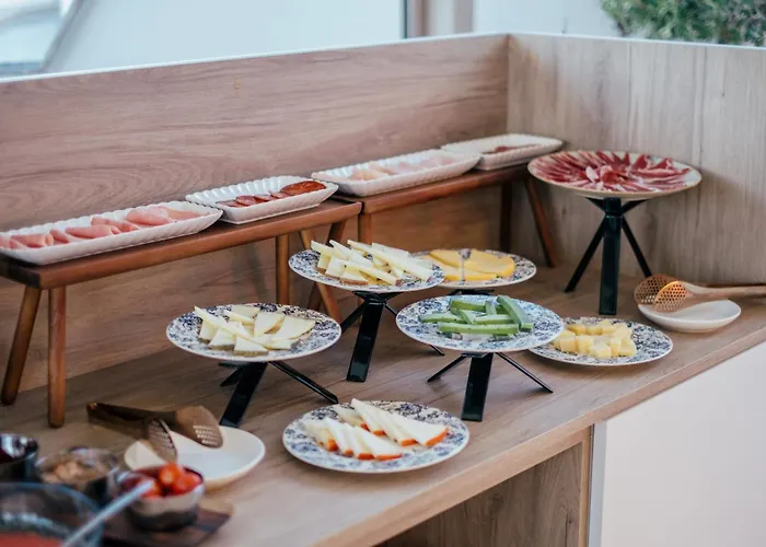 Cetina Casa De Aguilar 2*