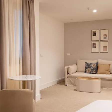 Hotel Cetina Casa De Aguilar